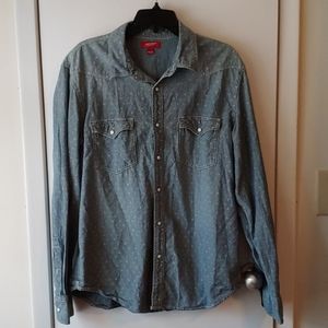 Arizona Men's Green Button Down Shirt